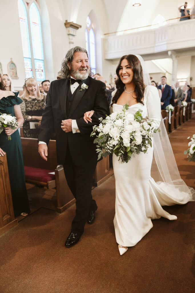 “Luxury fall wedding reception at Old Hickory Golf Club with elegant table decor and golden hour light | captured by Phoenix wedding photographer Abigail Derrick.”